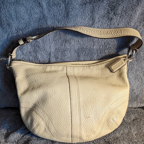 Vintage Coach Pebbled Leather handbag - Picture 2 of 4